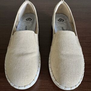 Brand new Clark’s cloudsteppers